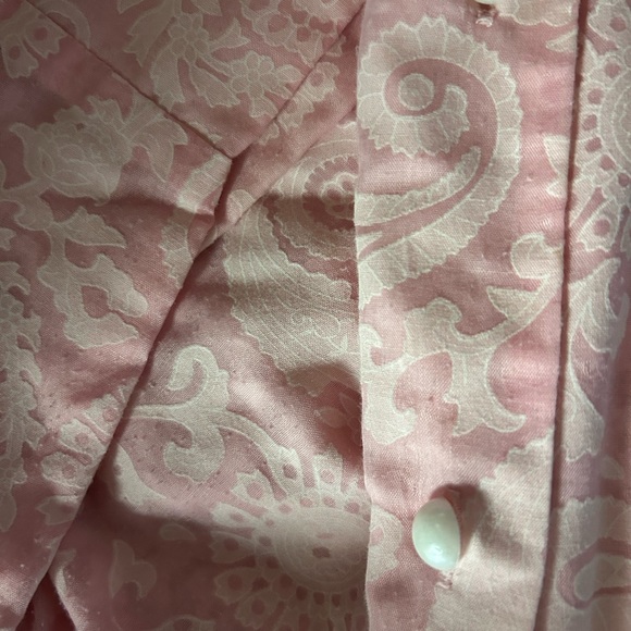 Pink button down. - Picture 4 of 4